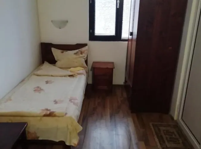 костина - Kostina Hotel